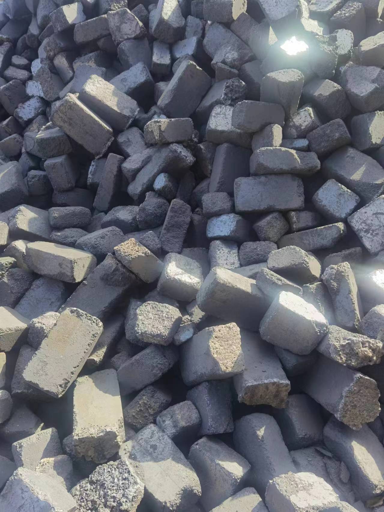 12月25日张家口科技公司废铝镁砖竞拍招标公告