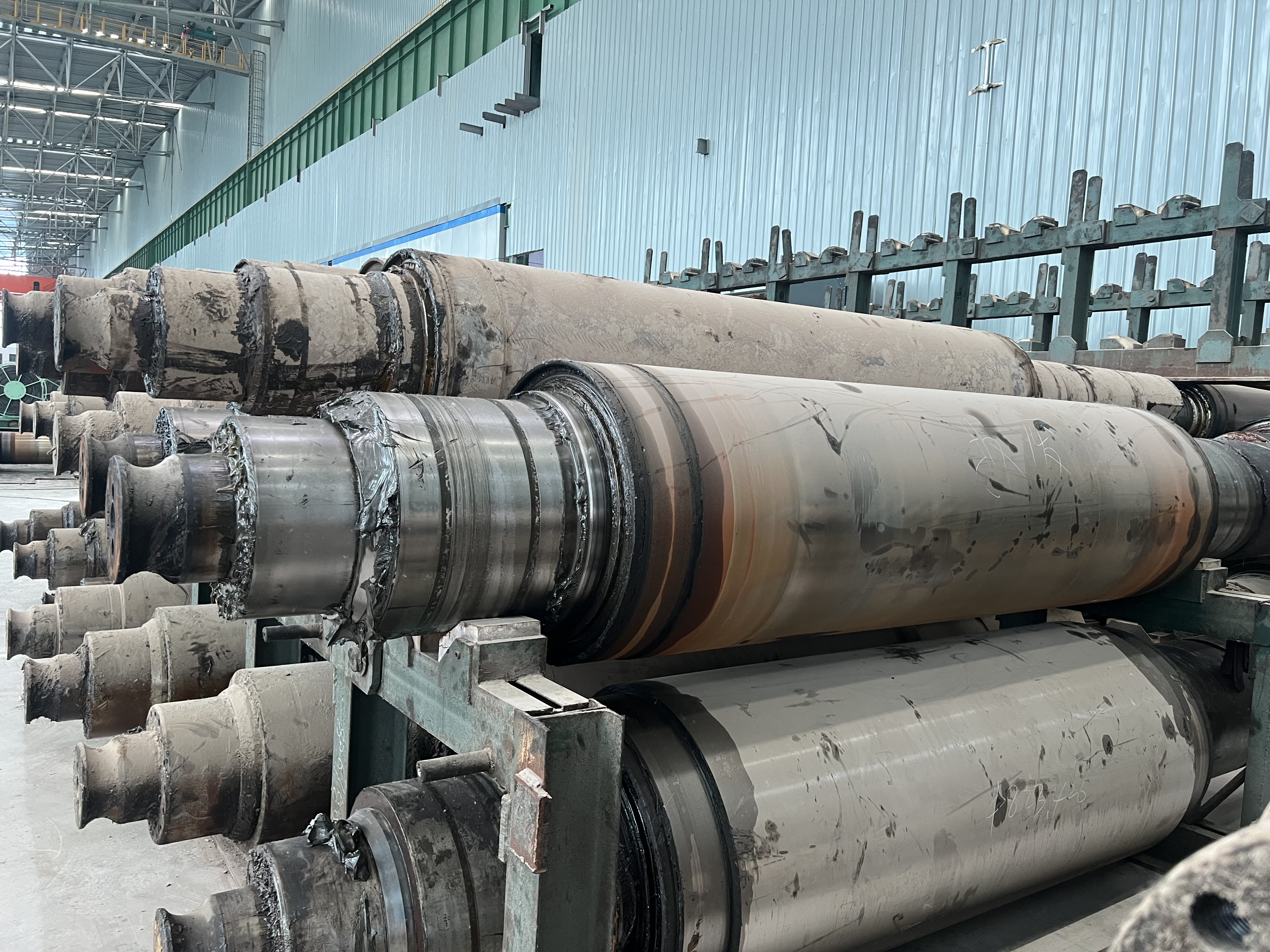 12月29日邯郸钢铁公司废轧辊(连轧)招标公告