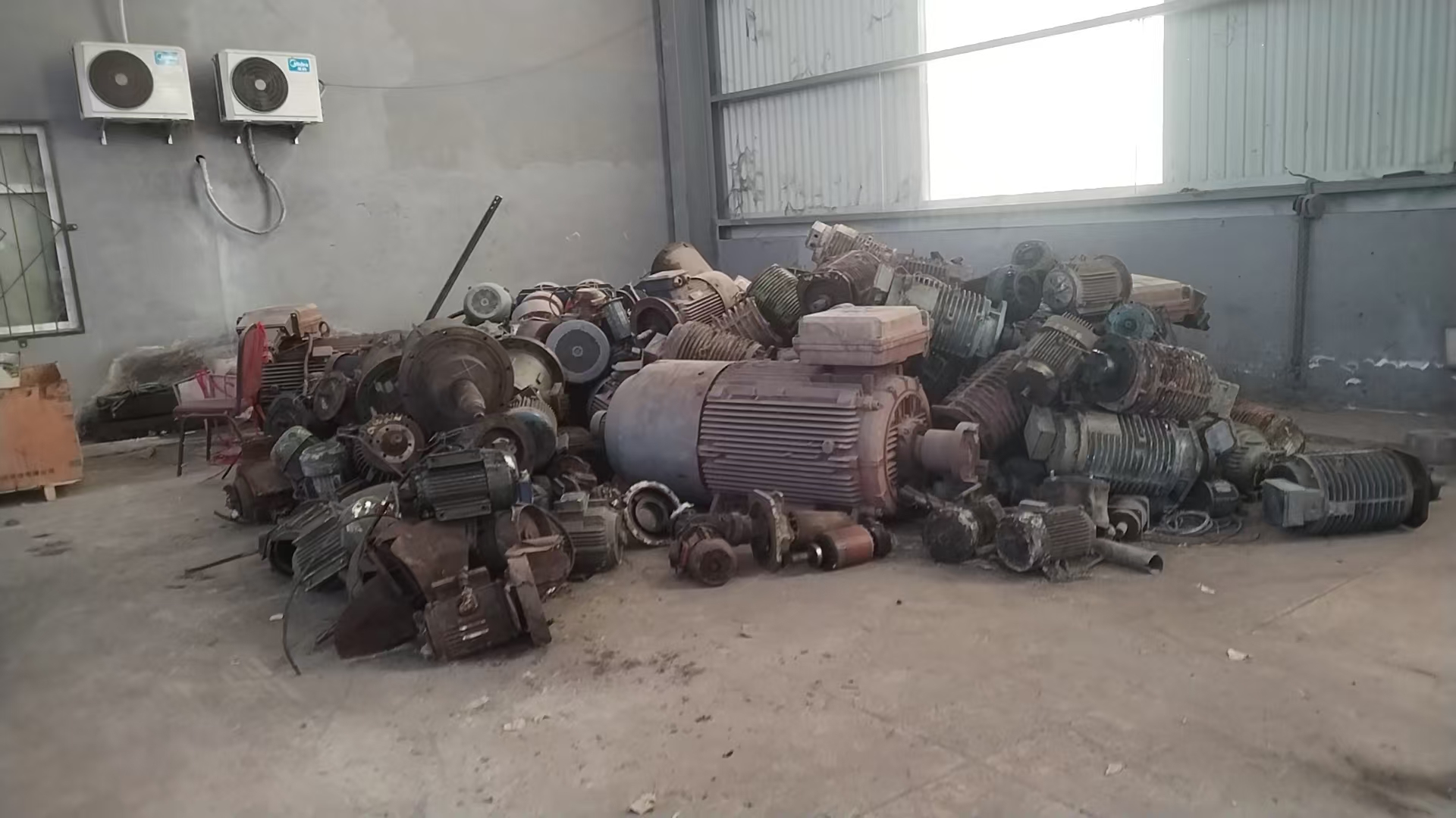 4月14日邯郸市钢铁公司废旧物资（废电机）销售招标公告