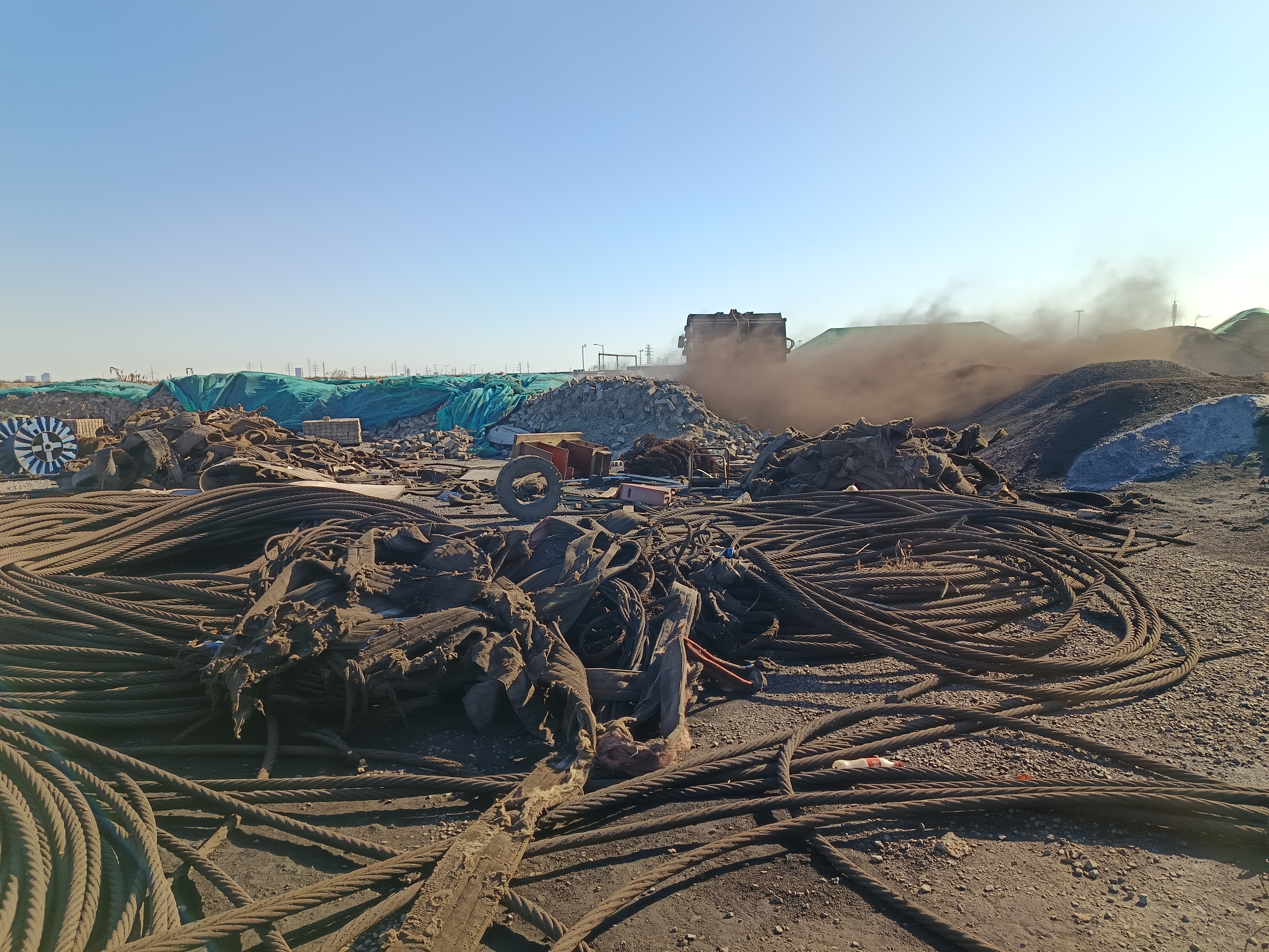 废钢丝绳及其他杂物